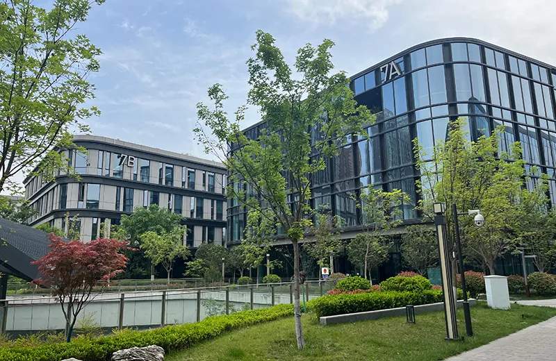 مبنى المكاتب